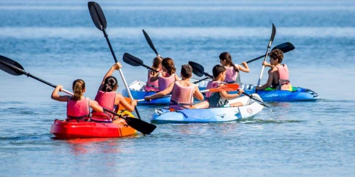 <h2>Actividades Náuticas Verano 2026</h2>Ya están abiertas las inscripciones para las actividades náuticas programadas para este verano ... Actividades Náuticas Verano 2026